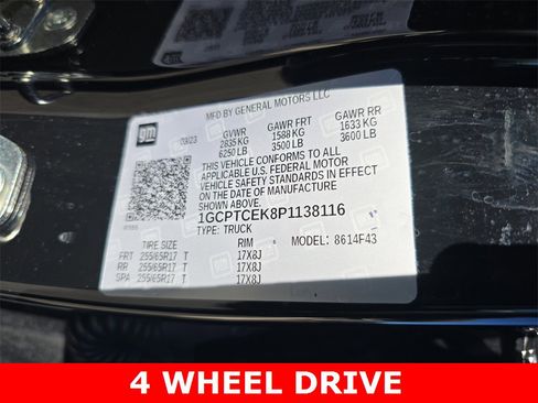 Used 2023 Chevrolet Colorado LT w/ LT Convenience Package II image 35