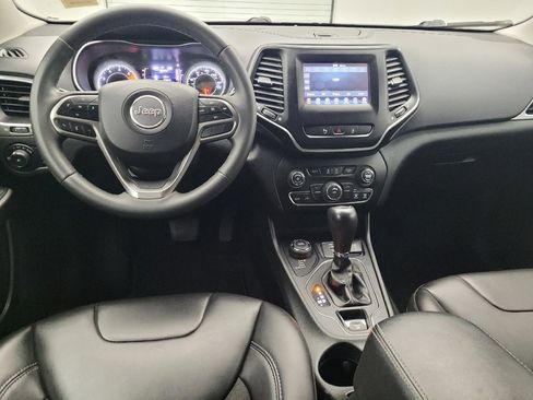 Used 2021 Jeep Cherokee Latitude Plus image 22