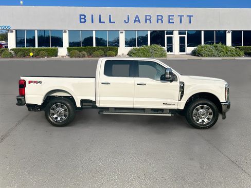 New 2026 Ford F250 Lariat w/ Chrome Package AWD/4WD image 3