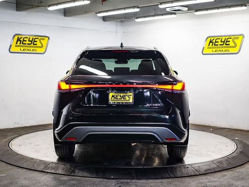 Used 2024 Lexus RX 350 FWD image 3
