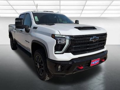 New 2026 Chevrolet Silverado 2500 LTZ w/ Trail Boss Package
