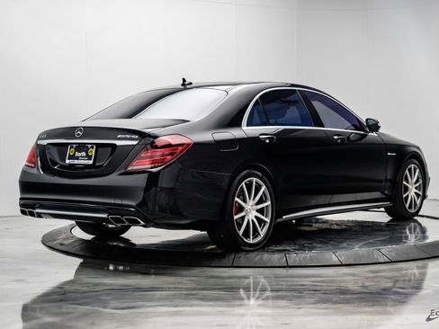 Used 2016 Mercedes-Benz S 63 AMG S 63 AMG 4MATIC image 17