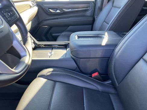 Used 2024 GMC Yukon Denali w/ Max Trailering Package image 29