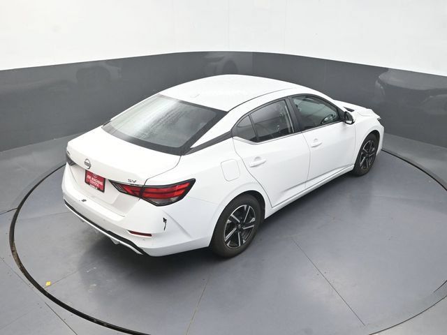 Used 2024 Nissan Sentra SV FWD image 29
