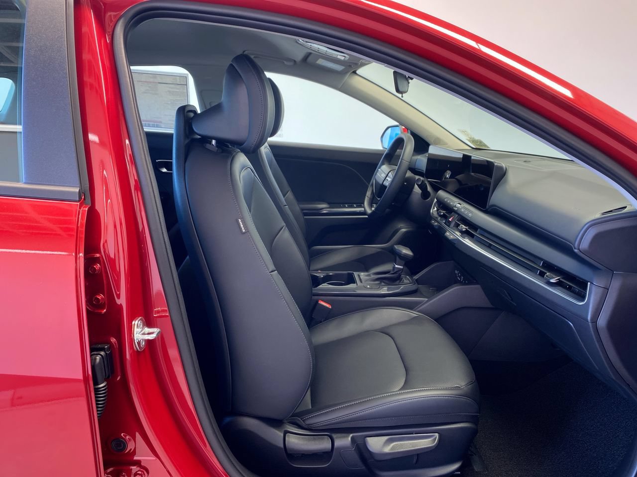 New 2026 Kia K4 EX FWD image 28