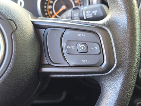 Used 2023 Jeep Wrangler Sport image 30