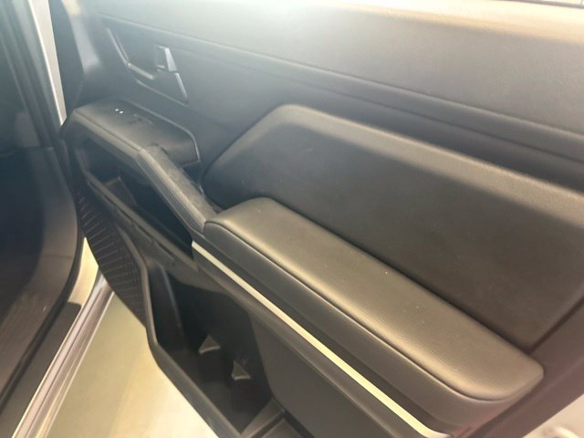 Used 2024 Toyota Tacoma SR5 AWD/4WD image 12