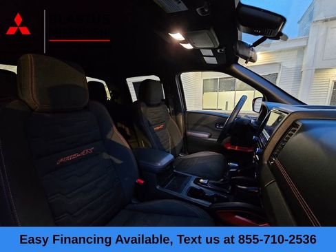 Used 2023 Nissan Frontier PRO-4X w/ Pro Convenience Package image 13