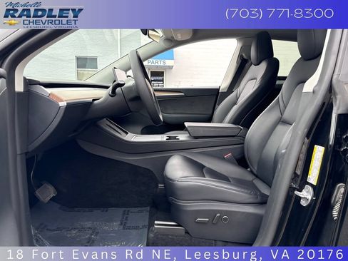 Used 2025 Tesla Model Y Long Range AWD/4WD image 22