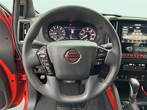 Used 2025 Nissan Frontier Pro-X w/ Pro Convenience Package image 22