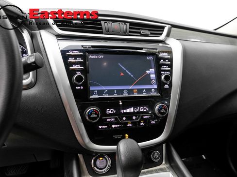 Used 2018 Nissan Murano S w/ Cargo Package AWD/4WD image 18
