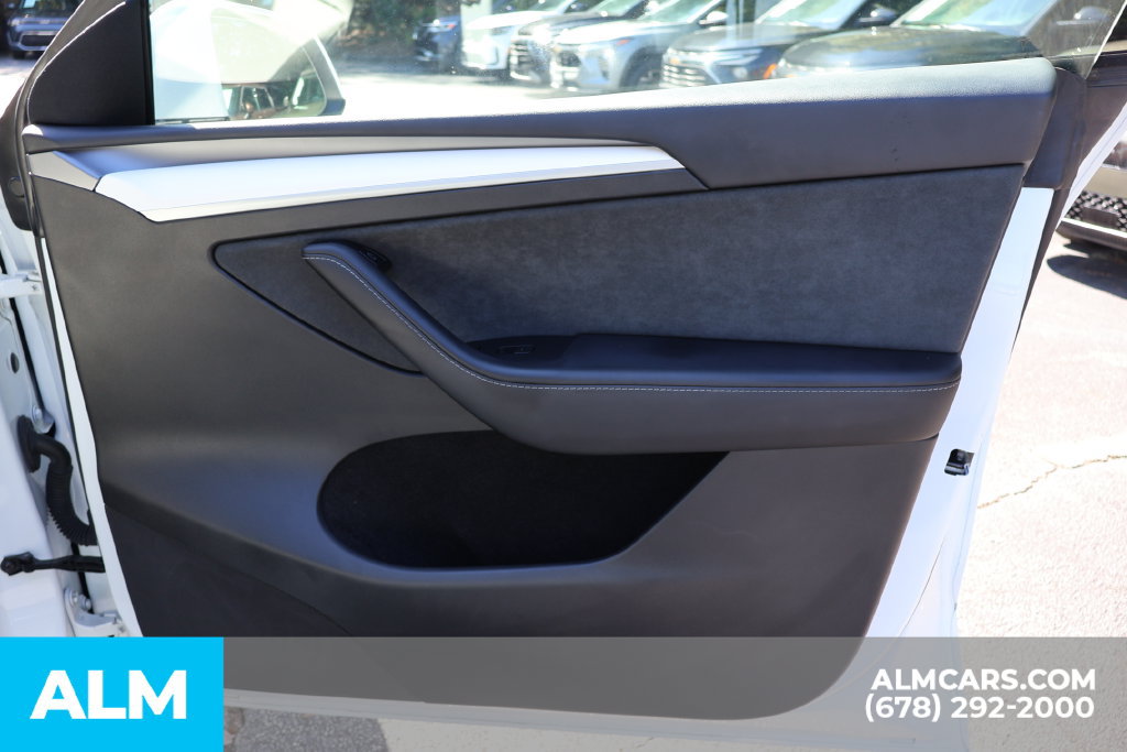 Used 2023 Tesla Model Y Performance AWD/4WD image 30