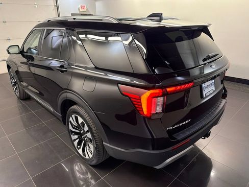 New 2026 Ford Explorer Platinum w/ LUX Leather Package AWD/4WD image 4