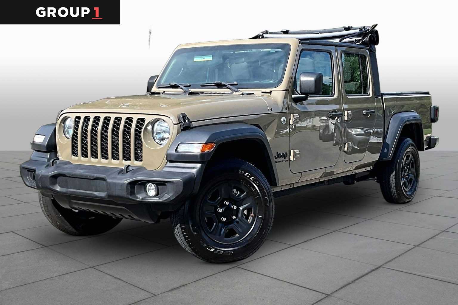 Used 2020 Jeep Gladiator Sport AWD/4WD image 1