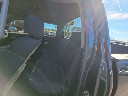 Used 2018 Chevrolet Silverado 1500 LT w/ All Star Edition image 22