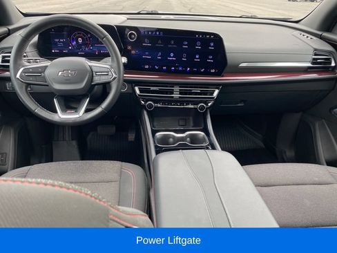 Certified 2024 Chevrolet Traverse Z71 w/ LPO, Floor Liner Package AWD/4WD image 5