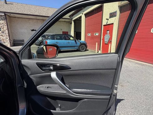 Used 2018 Mitsubishi Eclipse Cross SE image 32