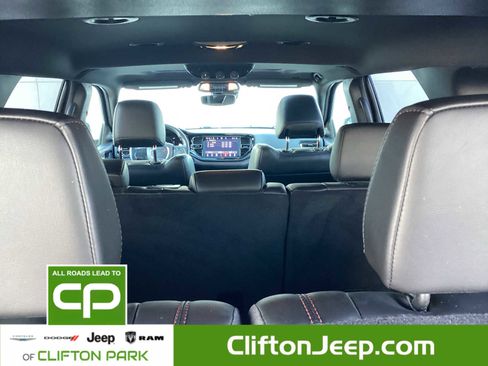 Certified 2023 Dodge Durango GT image 8