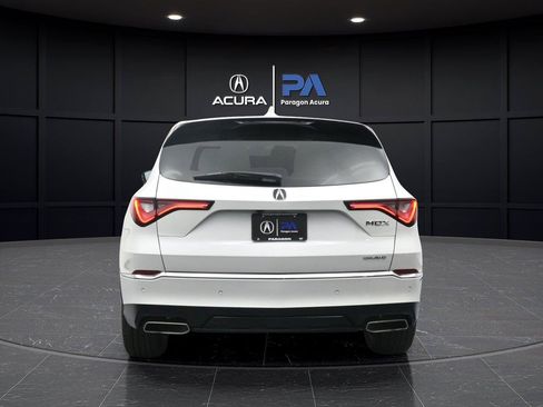 Used 2024 Acura MDX SH-AWD w/ Technology Package image 26