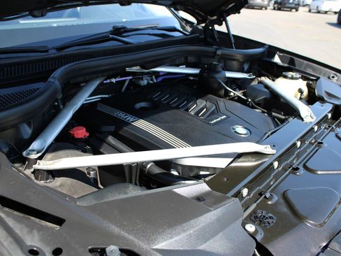 Used 2022 BMW X7 xDrive40i w/ Premium Package image 35