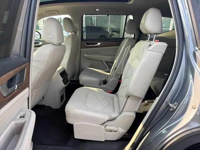 Certified 2024 Volkswagen Atlas SE w/ Panoramic Sunroof Package AWD/4WD image 24
