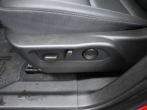 Certified 2025 Buick Envision Preferred image 10