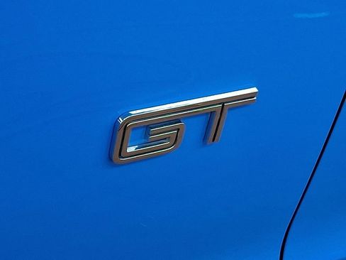 Used 2010 Ford Mustang GT image 29