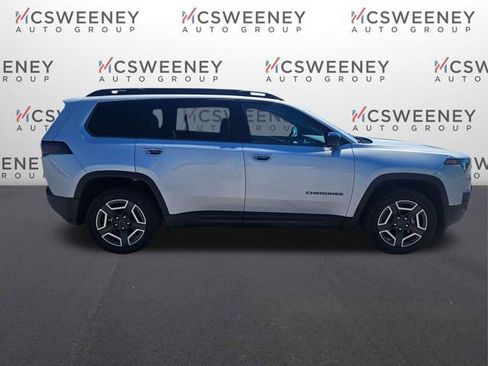 Used 2026 Jeep Cherokee Limited AWD/4WD image 6