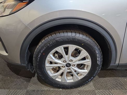 Used 2024 Ford Escape Active FWD image 18