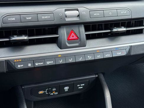 New 2026 Kia K4 LXS image 20