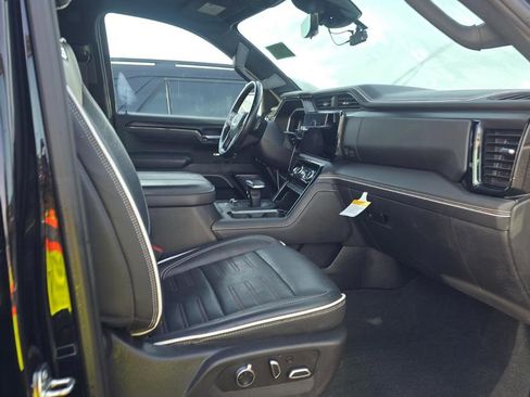 Used 2023 GMC Sierra 1500 AT4X image 11