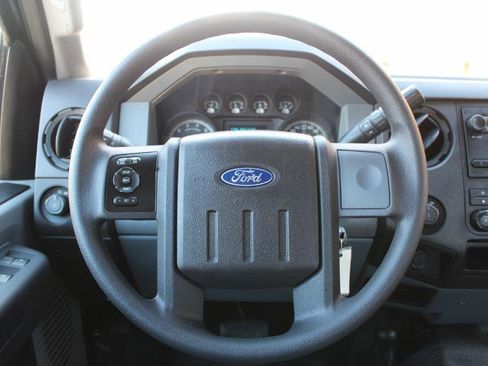 Used 2011 Ford F250 XL w/ PWR Equipment Group image 32