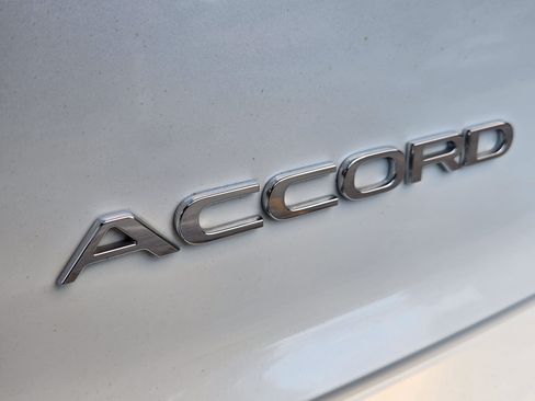 Used 2023 Honda Accord Sport image 32