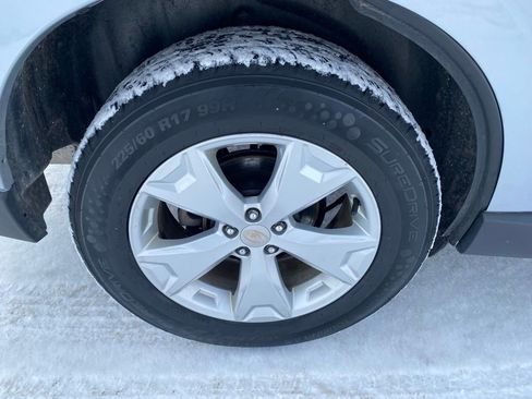 Used 2015 Subaru Forester 2.5i Limited image 31