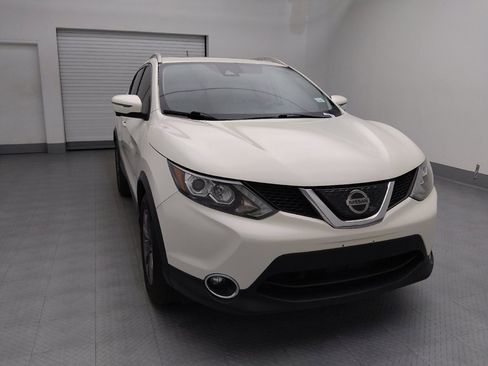 Used 2019 Nissan Rogue Sport SL w/ Premium Package image 14
