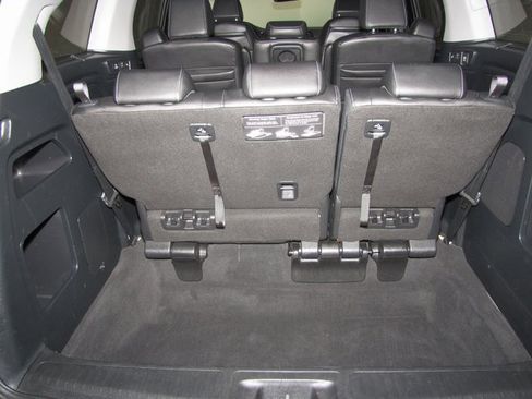 Used 2023 Honda Odyssey Touring image 16