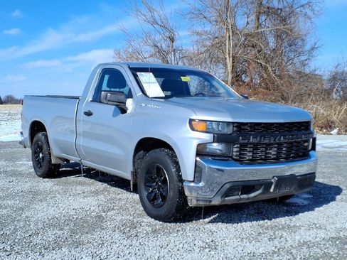 Used 2019 Chevrolet Silverado 1500 W/T w/ WT Appearance Package image 2