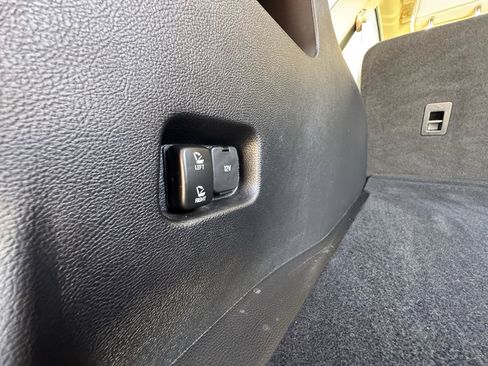 Used 2016 Ford Edge SEL w/ Equipment Group 201A FWD image 21