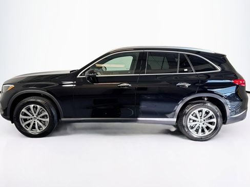 Certified 2025 Mercedes-Benz GLC 300 image 8