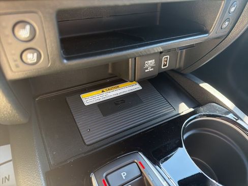 Used 2023 Honda Passport Elite image 35