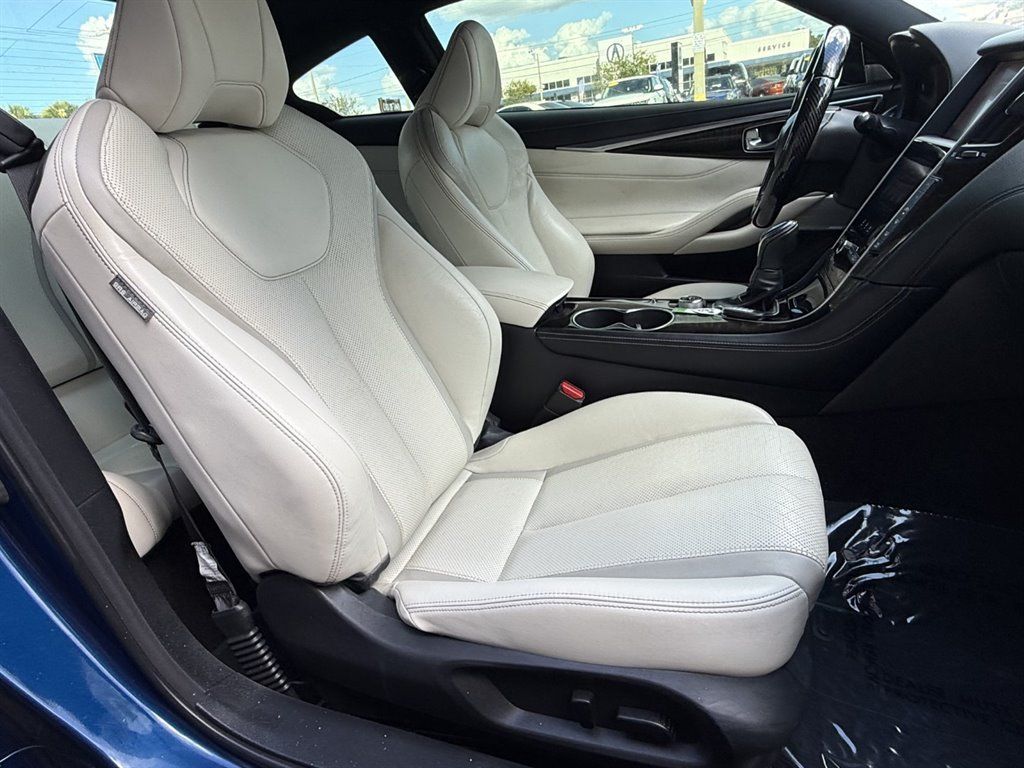 Used 2017 INFINITI Q60 3.0t w/ Premium Plus Package 3.0T RWD image 17