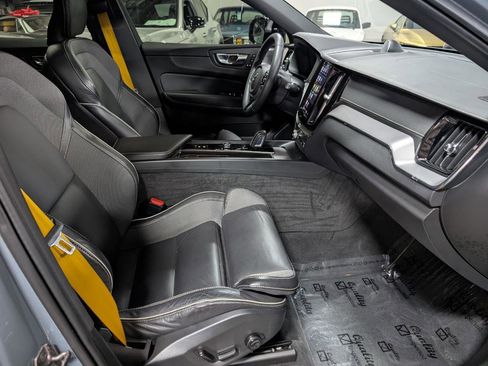 Used 2022 Volvo XC60 T8 Polestar w/ Protection Package Premier image 16