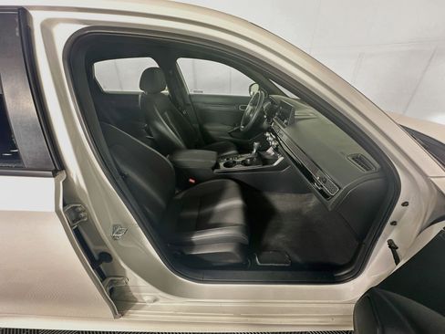 Used 2023 Honda Civic Sport image 28