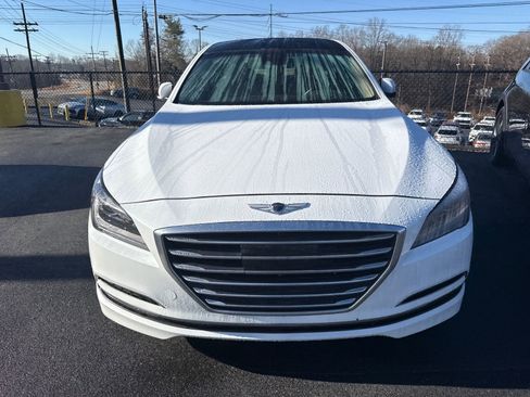 Used 2017 Genesis G80 3.8 image 3
