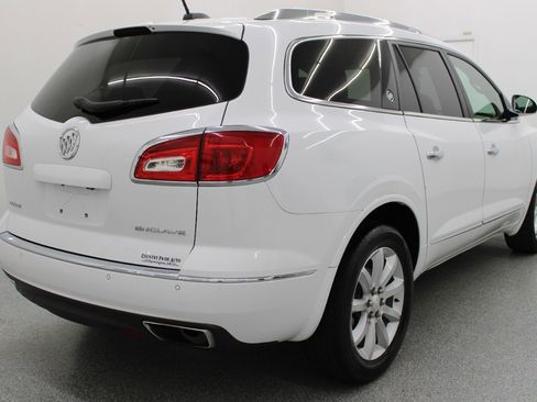 Used 2016 Buick Enclave Premium w/ Experience Buick Package FWD image 5