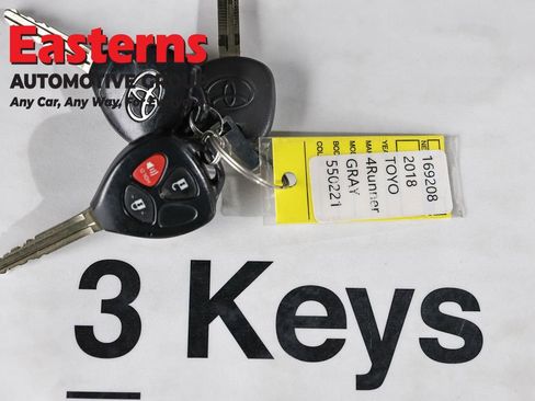 Used 2018 Toyota 4Runner TRD Off-Road Premium image 27