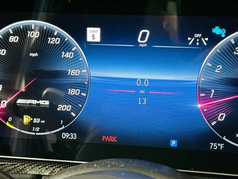 Used 2026 Mercedes-Benz G 63 AMG 4MATIC image 12