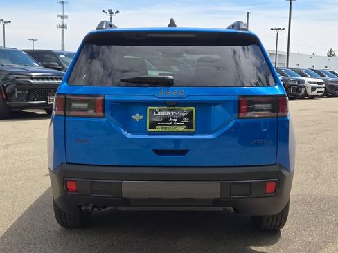 New 2026 Jeep Cherokee Laredo AWD/4WD image 13