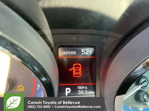 Used 2016 Toyota Corolla S image 10