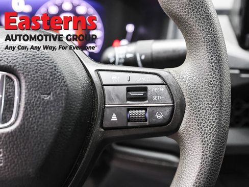 Used 2025 Honda Accord LX image 16